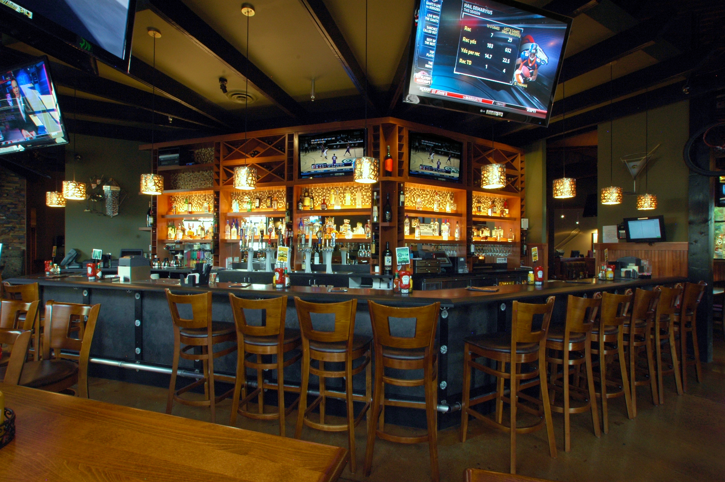 Alderwood Mall Restaurants - 79q44i2