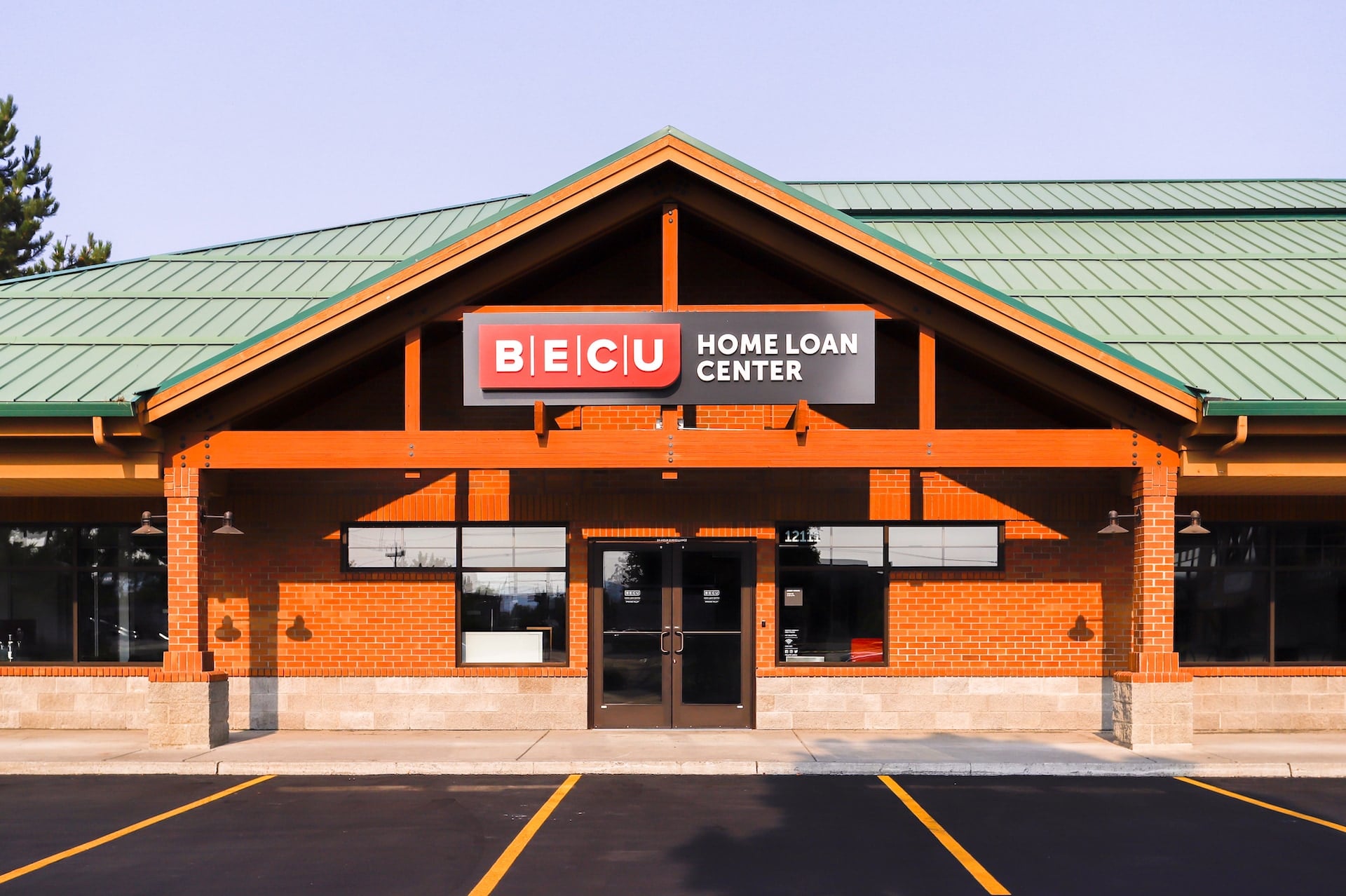 becu-spokane-home-loan-center-wilcox-construction